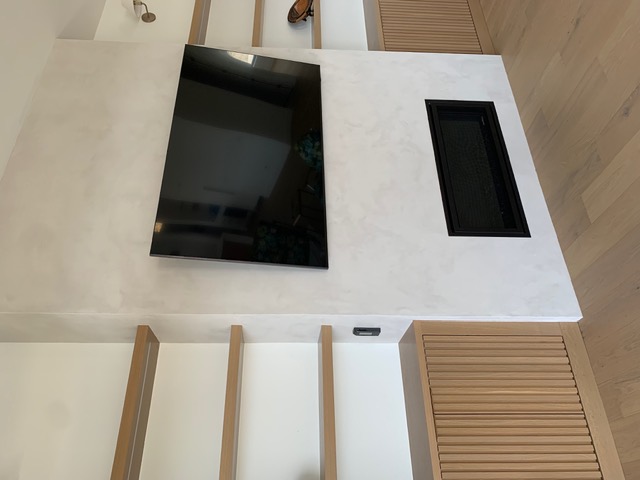 TV mounting and built-in shelves