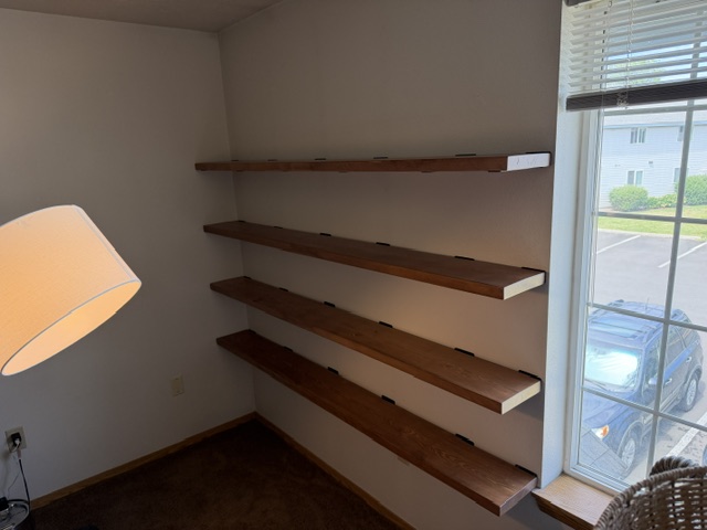 Floating shelves